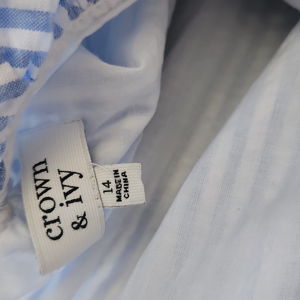 Crown & Ivy Blue & White Striped Seersucker Shift Dress size 14 pockets - Picture 3 of 7